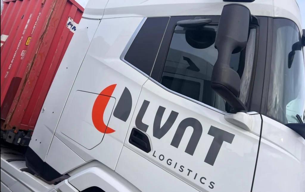 LVNT Logistics transport banner